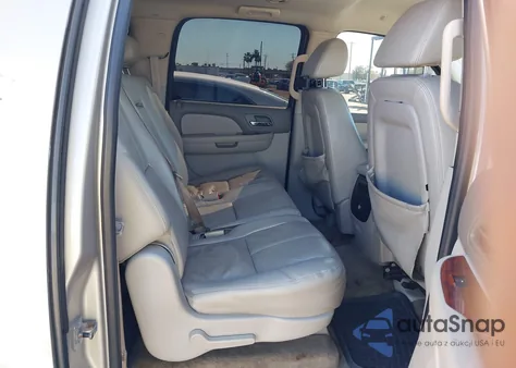 2009 Chevrolet Suburban 1500 Lt2 from USA, damaged, VIN 1GNFC26049R172598